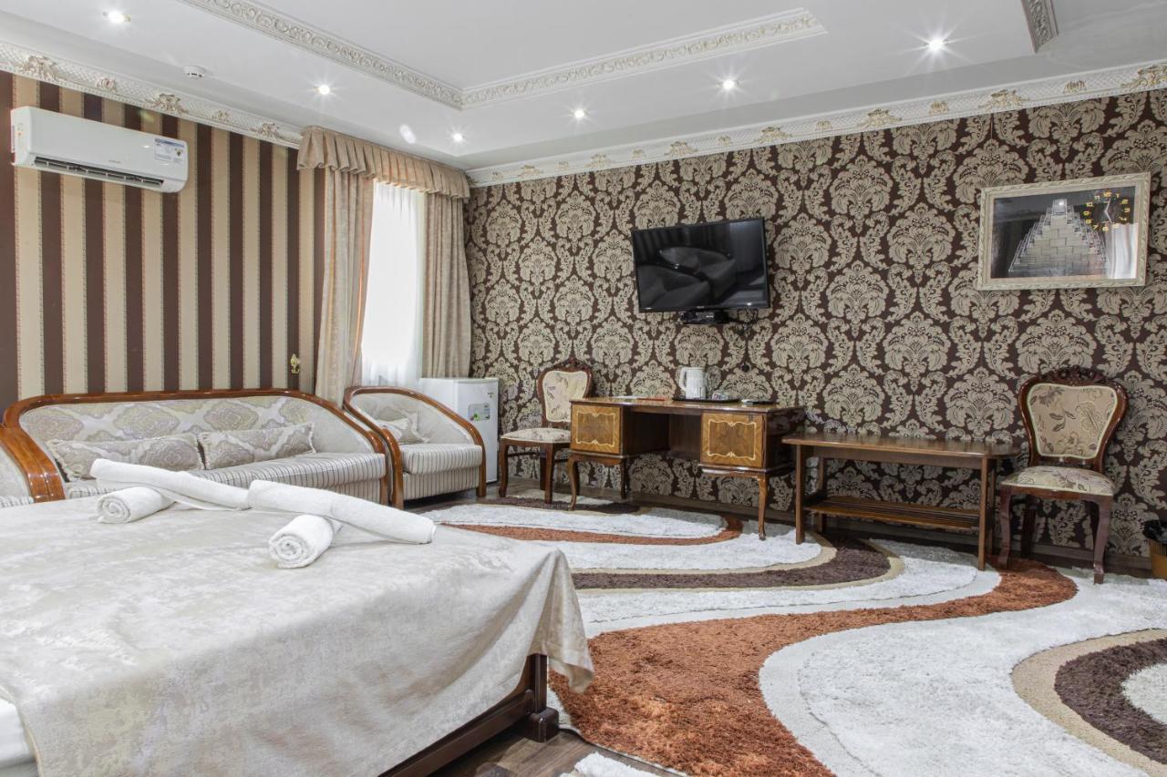 Nur M Hotel Tașkent Exterior foto